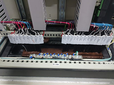 福建和特發電項目柜內掛牌、封堵閃光點